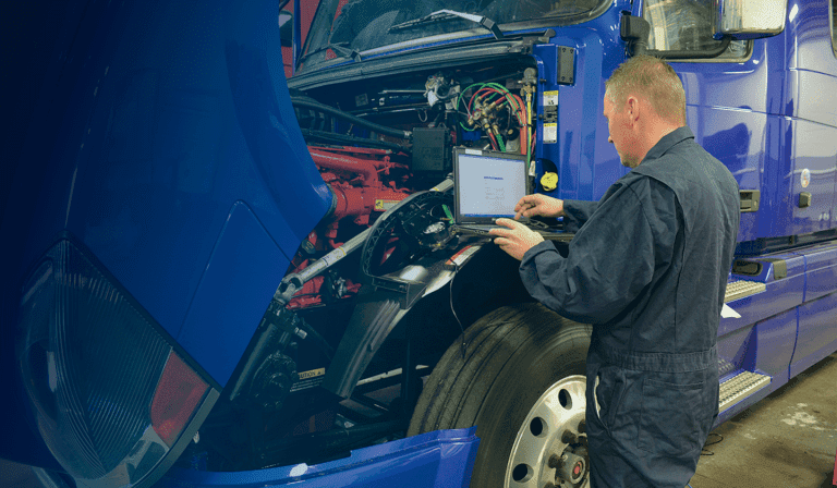 Semi Truck 
and Trailer Service
